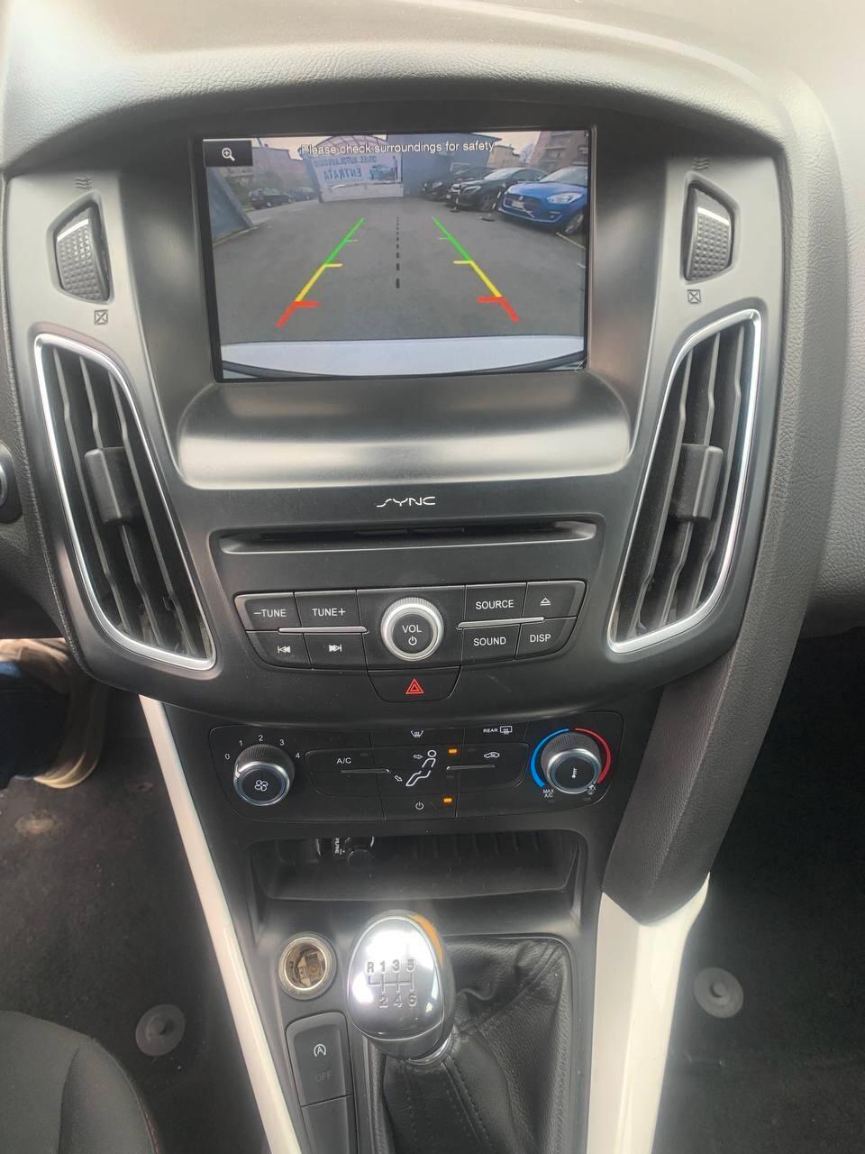 Ford Focus 1.5 TDCi 120 CV - ST Line - UNIPRO