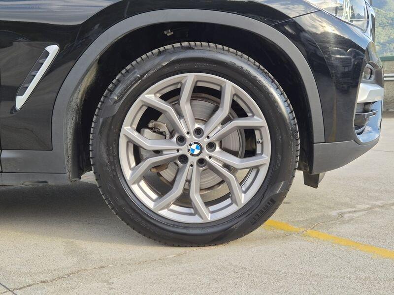 BMW X3 xdrive20d mhev 48V xLine auto