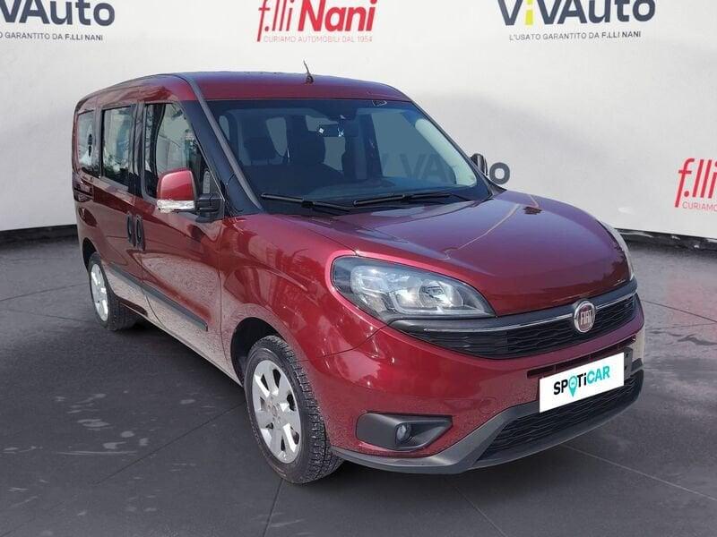 FIAT Doblò 1.4 T-Jet 16V Natural Power Lounge