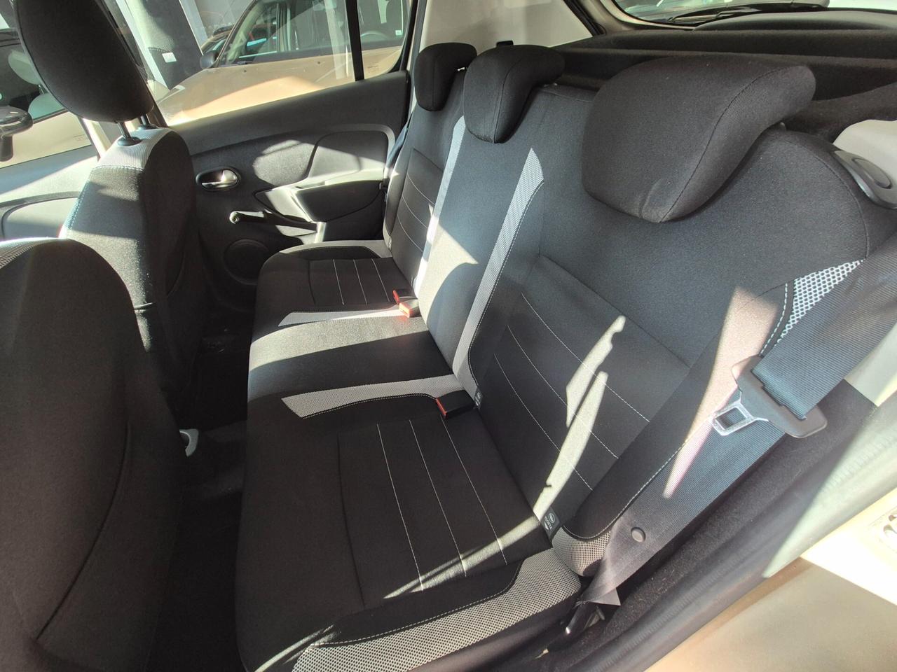 Dacia Sandero Stepway 1.0 TCe 100 CV ECO-G Comfort