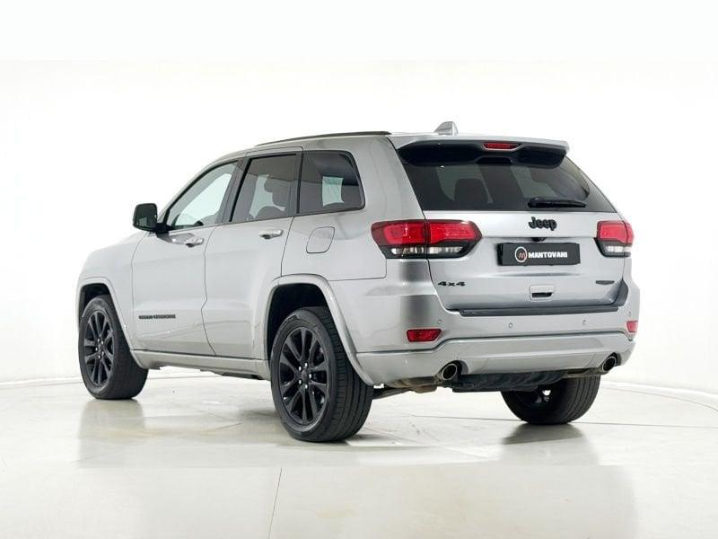 Jeep Grand Cherokee 3.0 V6 CRD 184kW Night Eagle
