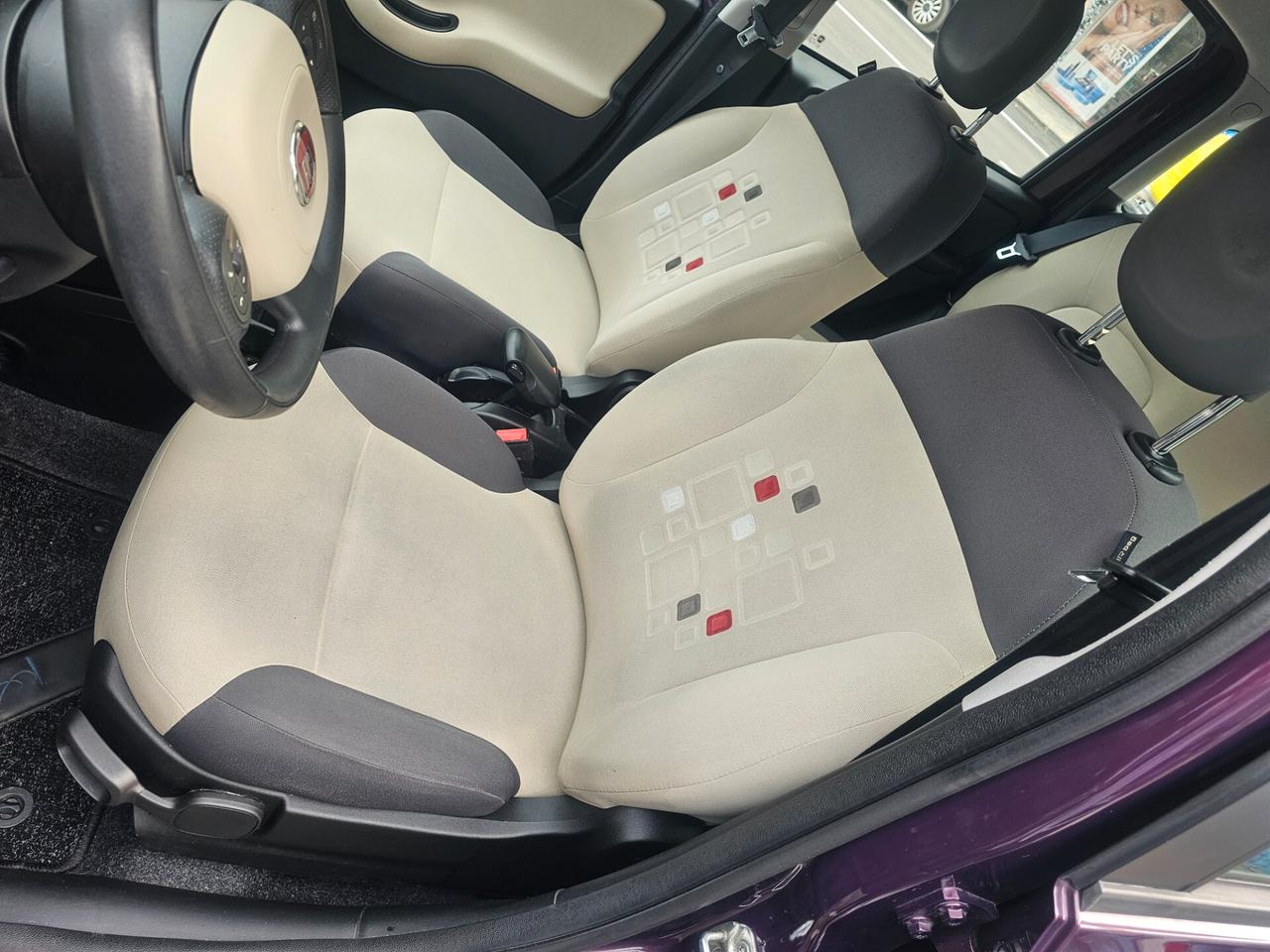 Fiat Panda 0.9 TwinAir METANO/LOUNGE/CHIC