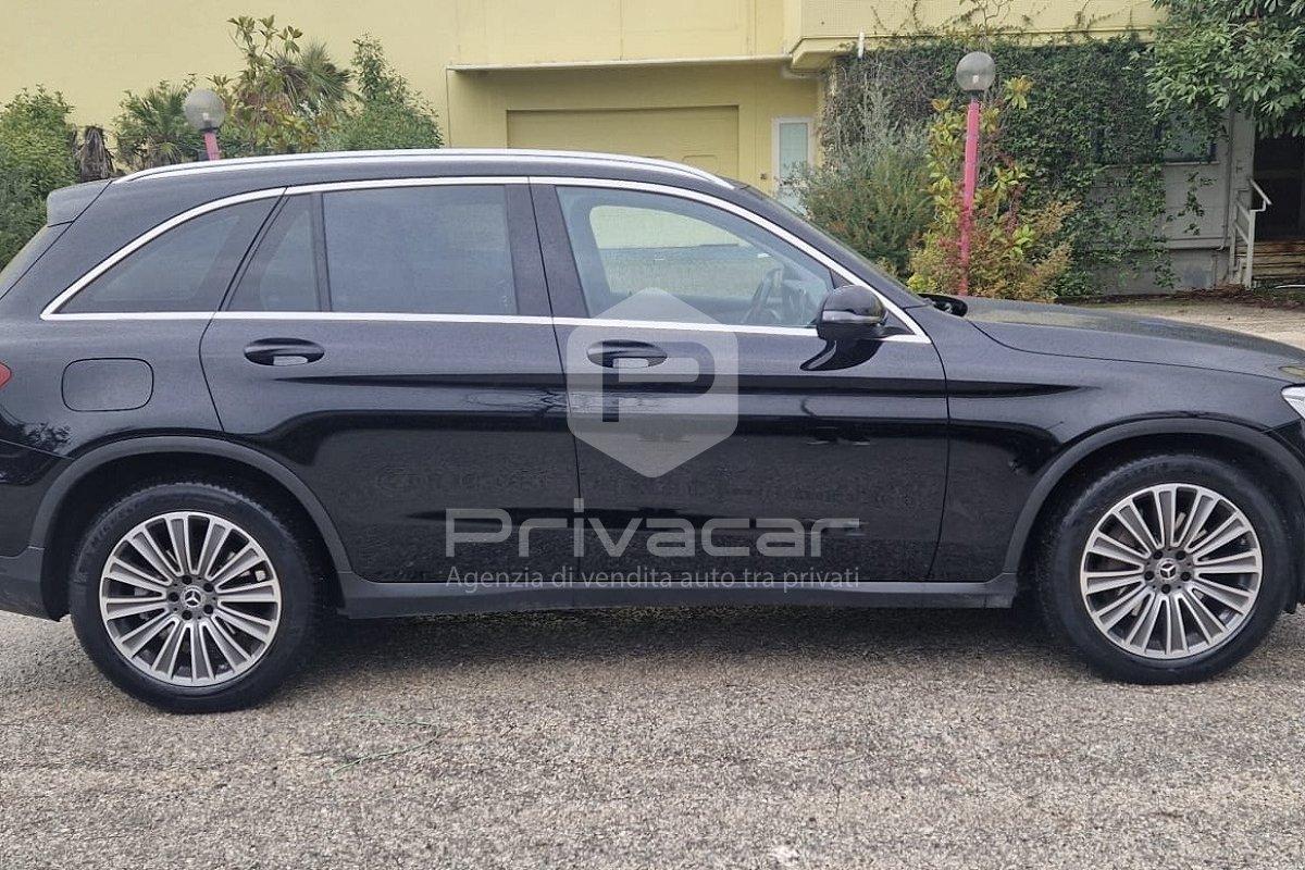 MERCEDES GLC 220 d 4Matic Exclusive