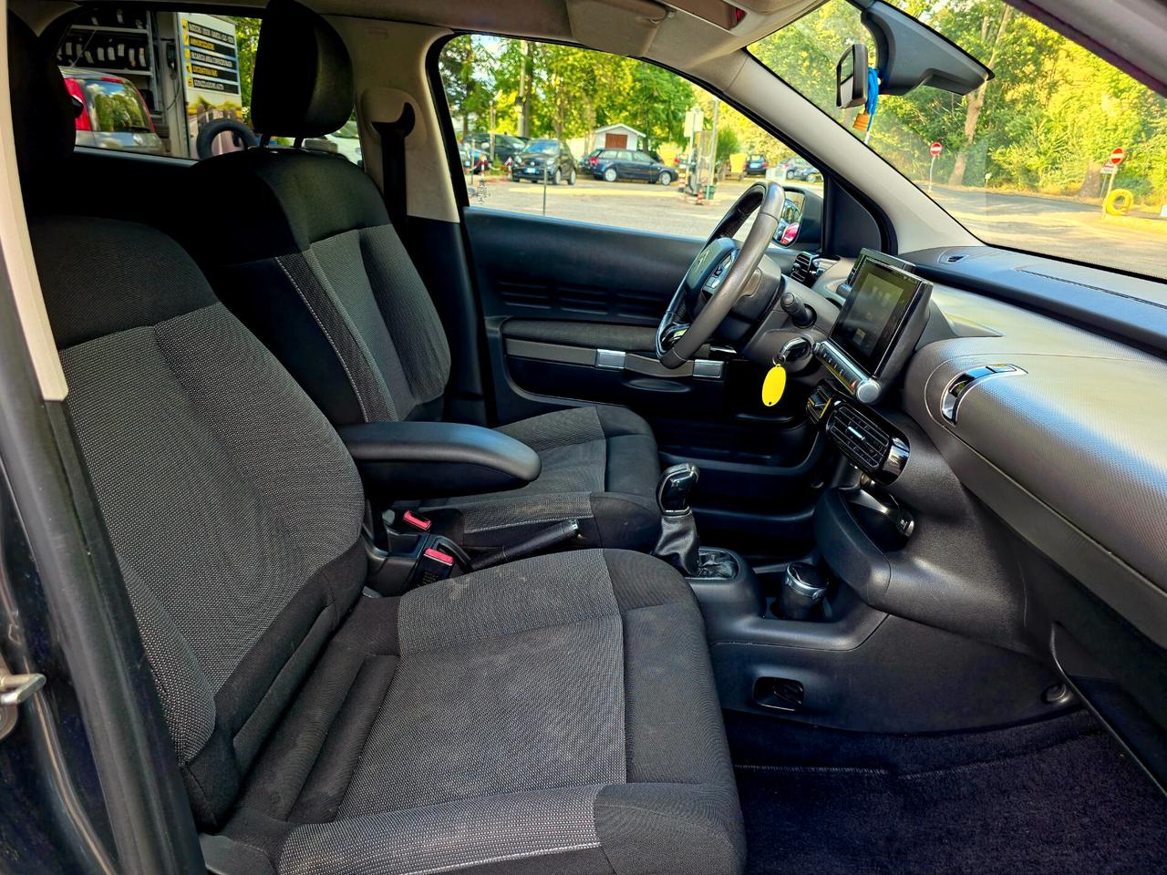 Citroen C4 Cactus BlueHDi 100 S&S Shine 2015-E6 Manuale NEO
