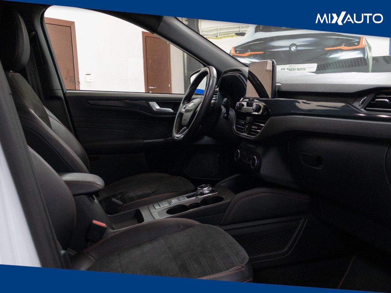 Ford Kuga 2.0 Ecoblue ST-Line X 2WD 120CV Auto