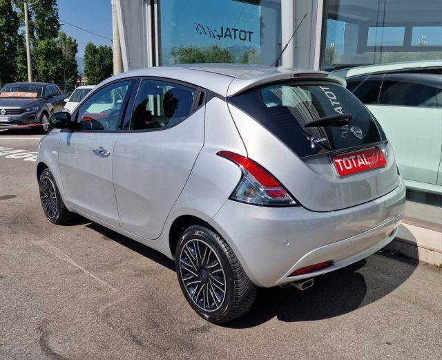 LANCIA Ypsilon 1.2 69 CV 5 porte Gold OK NEO PATENTATI