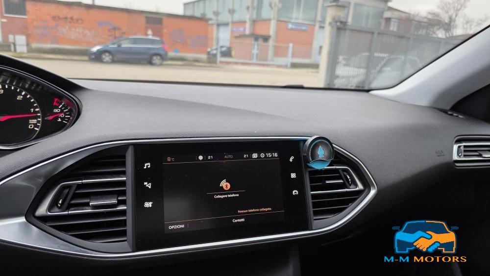 Peugeot 308 5 Porte 308 5p 1.5 bluehdi Gt Line s&s 130cv