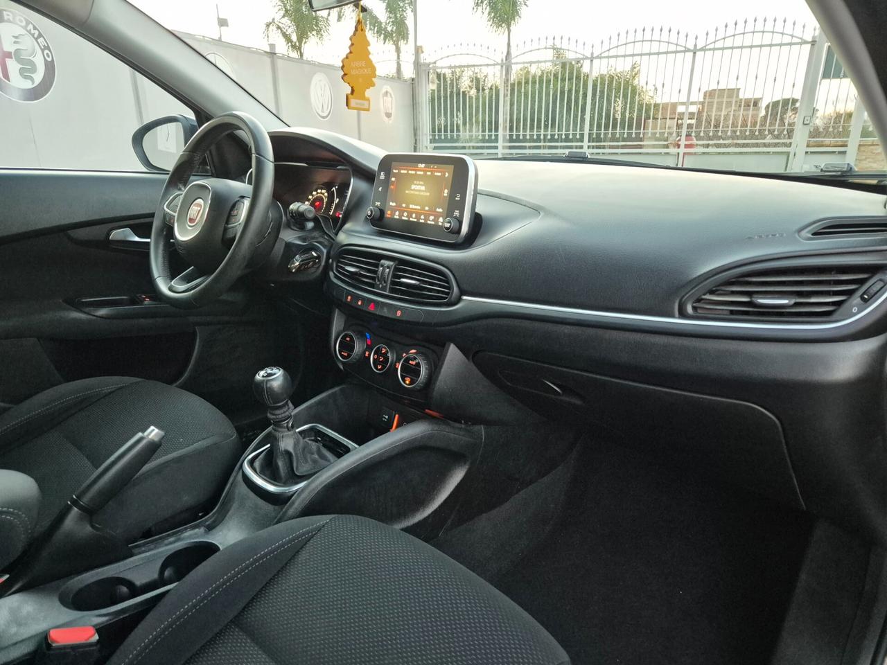 Fiat TIPO 1.6 Mjt 120 CV BERLINA Lounge NUOVA FULL 2017