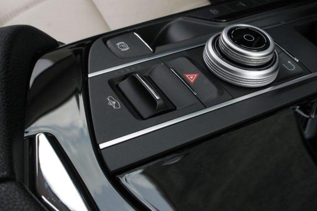 MASERATI Levante V6 Diesel 275 CV UNICOPROP. PELLE/TETTO/360