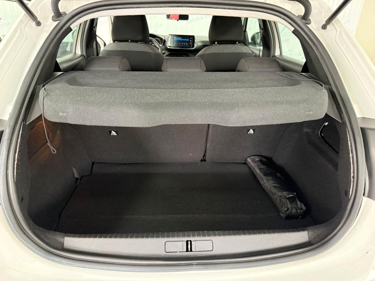 Peugeot 208 1.5 BlueHDi 100cv 5 porte