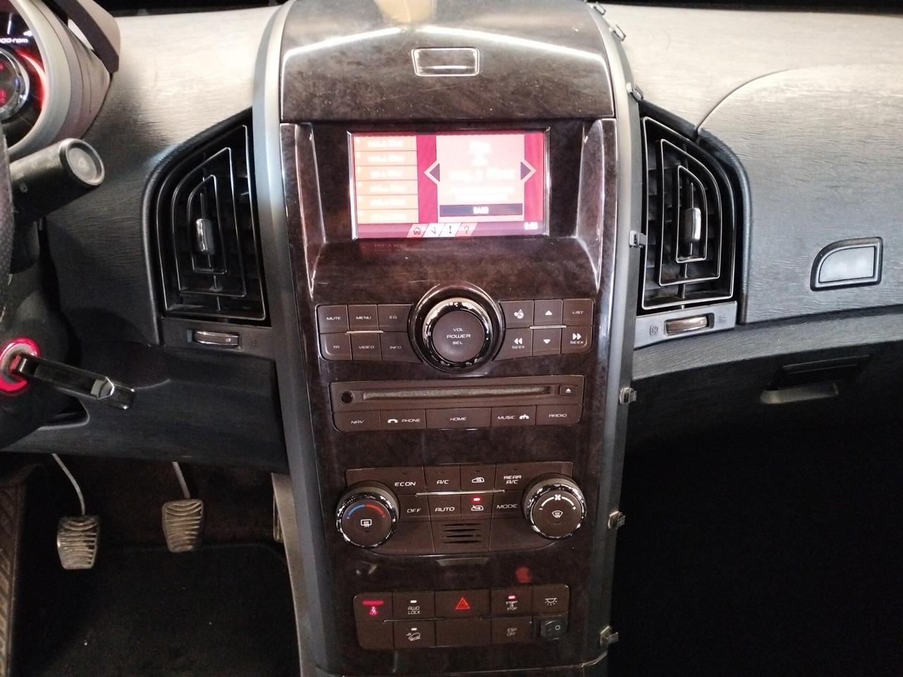 Mahindra XUV500 2.2 16v W8 fwd 7 p.ti M1