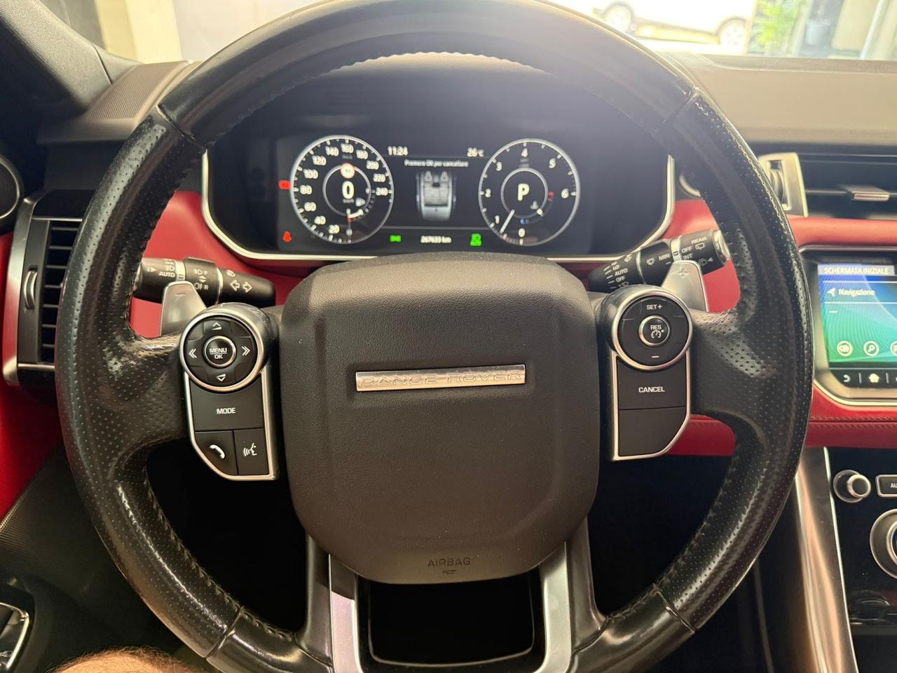 Land Rover Range Rover Sport 3.0 SDV6 HSE DYNAMIC