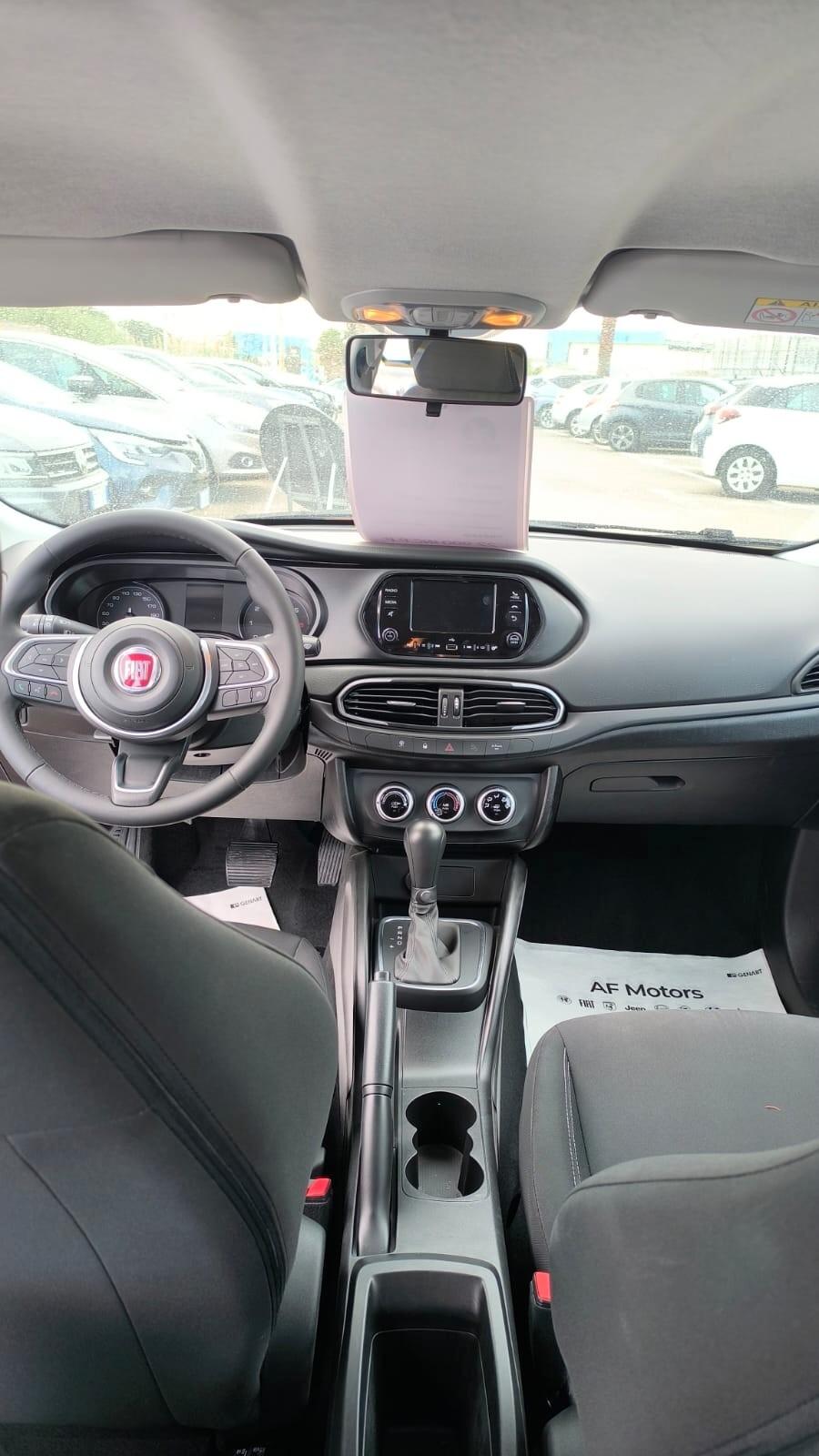 Fiat Tipo 1.5 Hybrid DCT 5 porte