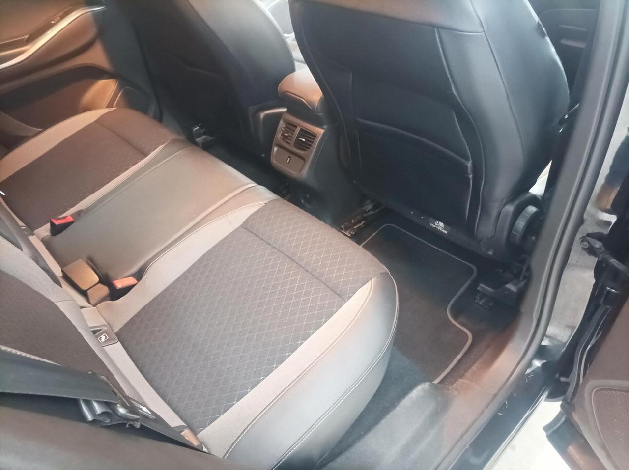 Opel Grandland X 1.6 diesel Ecotec Start&Stop aut. Business 05/2018