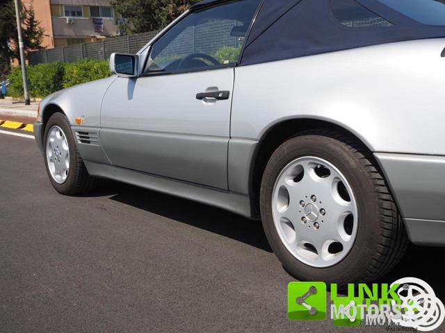 MERCEDES-BENZ SL 300 R129