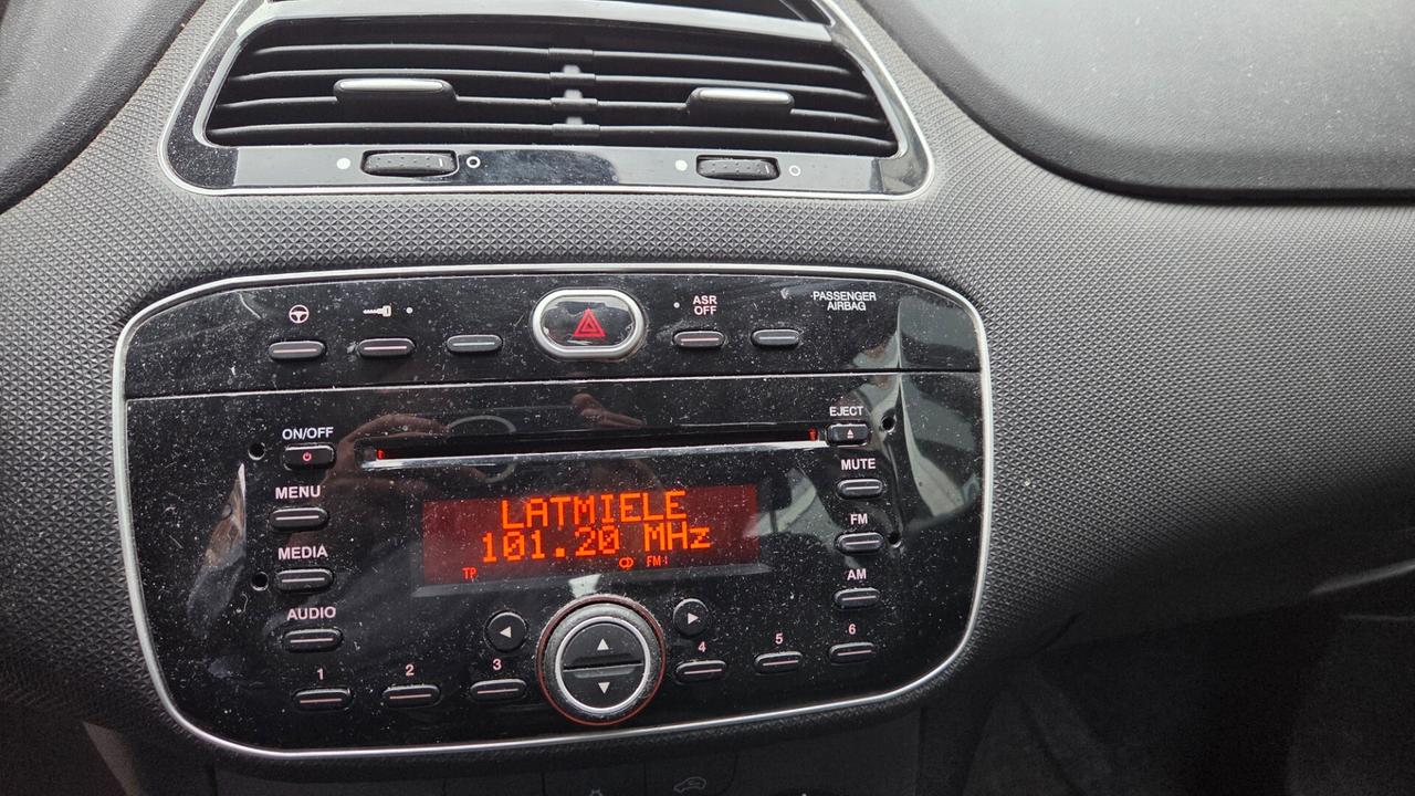 Fiat Punto 1.3 MJT II 75 CV 5 porte Street