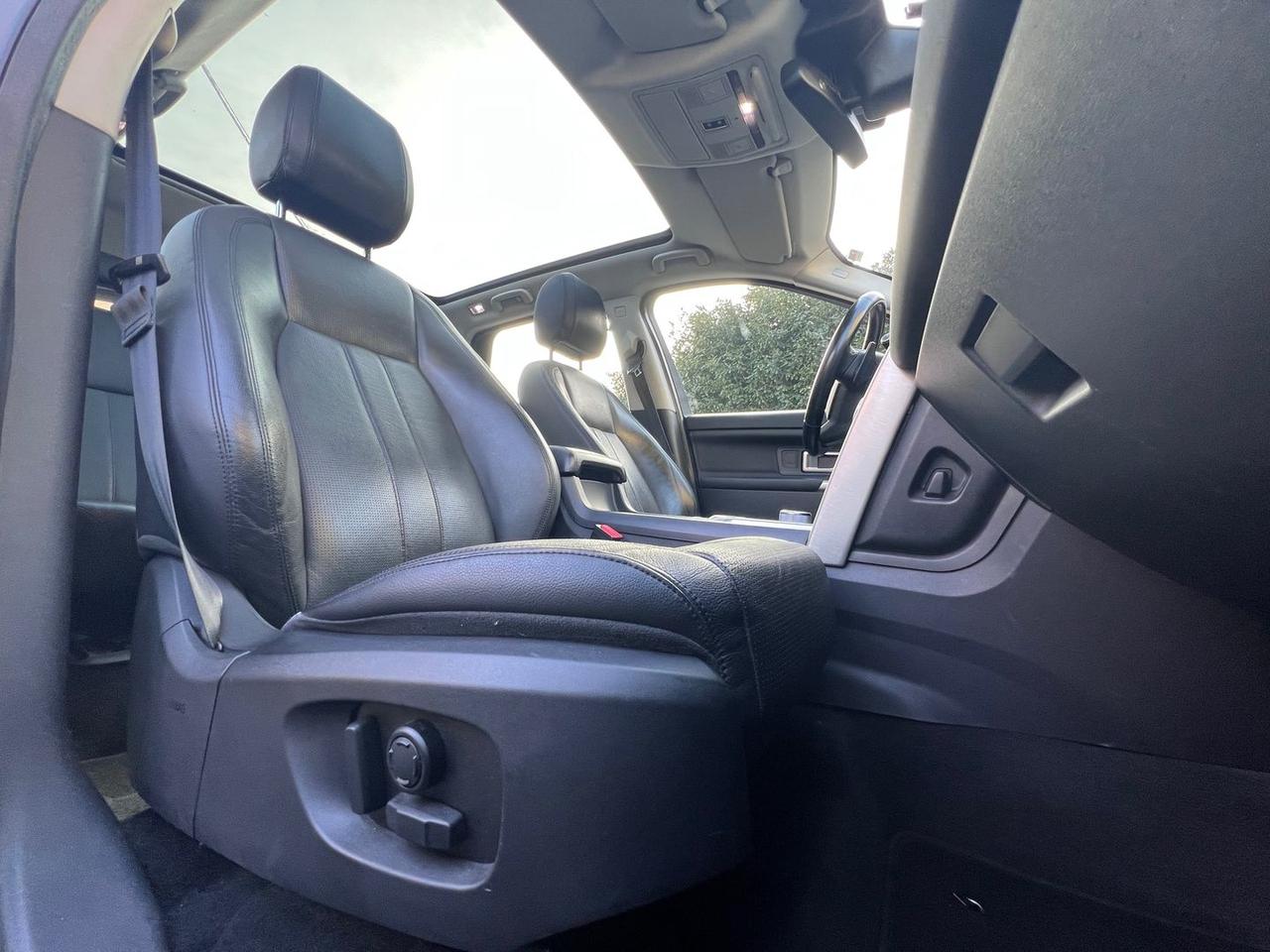 Land Rover Discovery Sport 2.0 TD4 HSE #9050