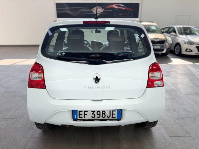 RENAULT Twingo 1.2 16V LEV Dynamique