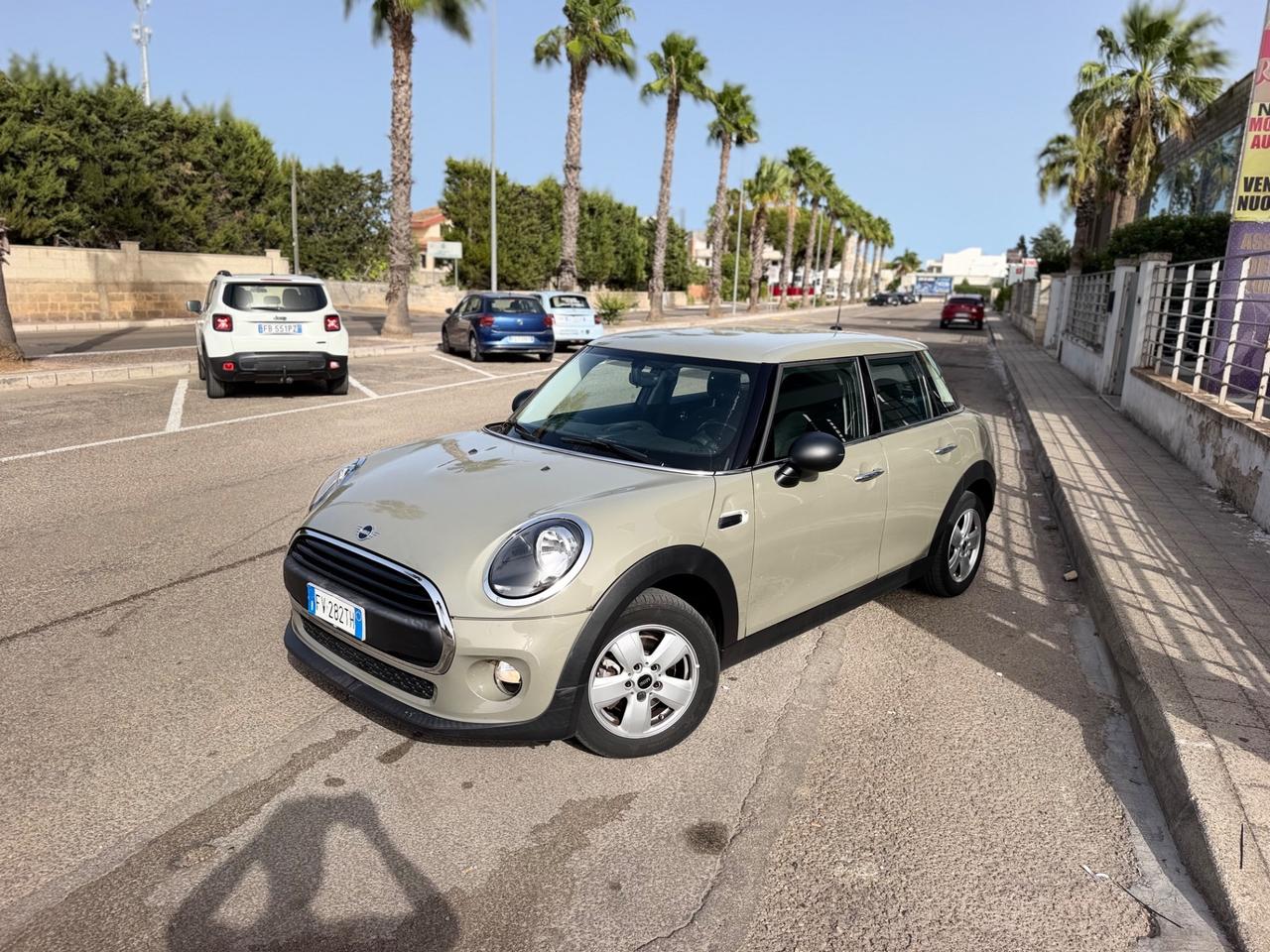 Mini 1.5 One D Business XL