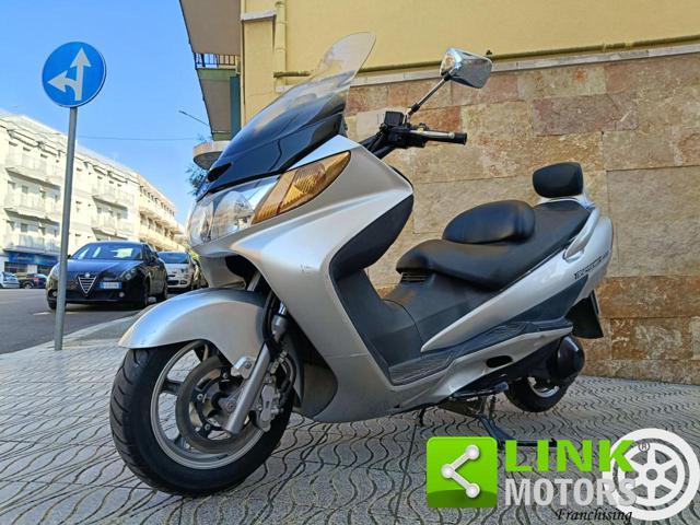 SUZUKI Burgman AN 400 S