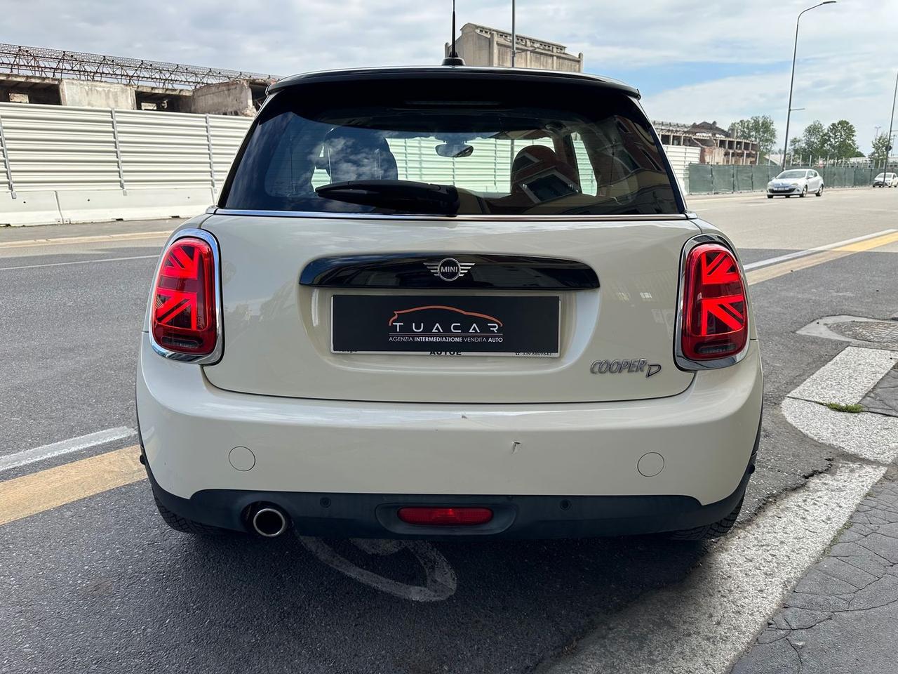 Mini Cooper D 1.5 3p Hype #10672