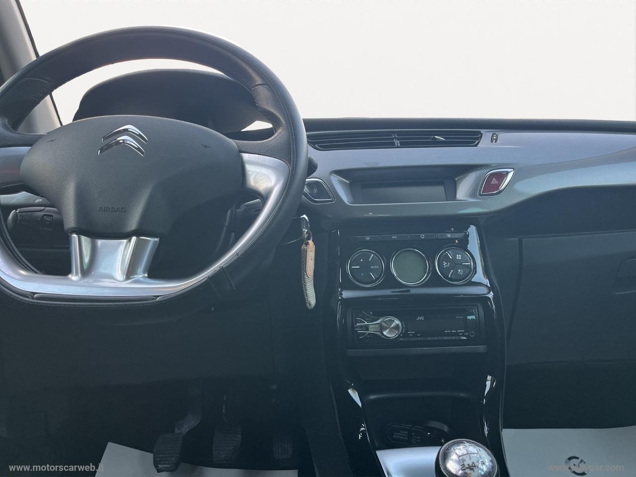 CITROEN C3 1.4 Exclusive Style