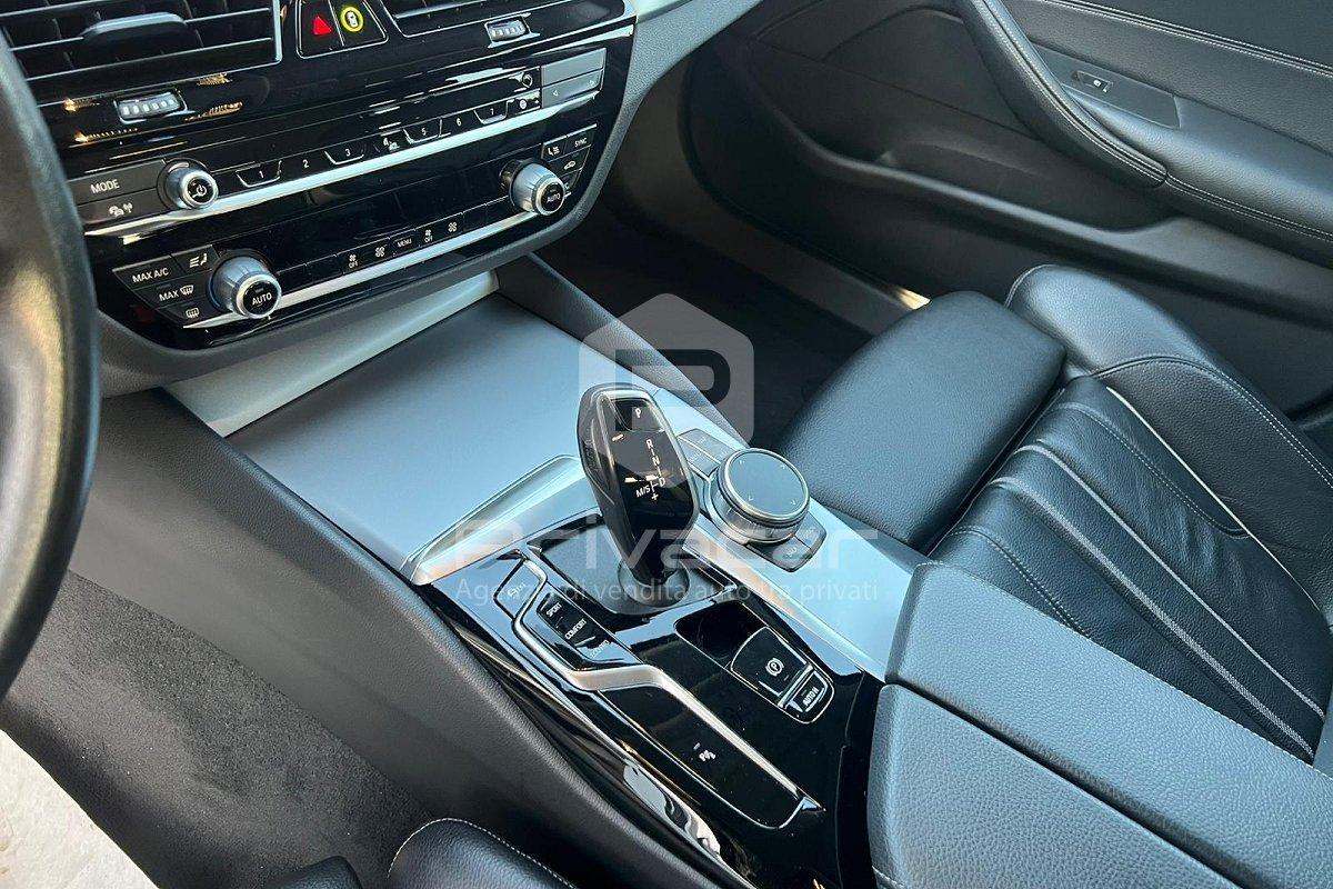 BMW 520d 48V xDrive Touring Luxury