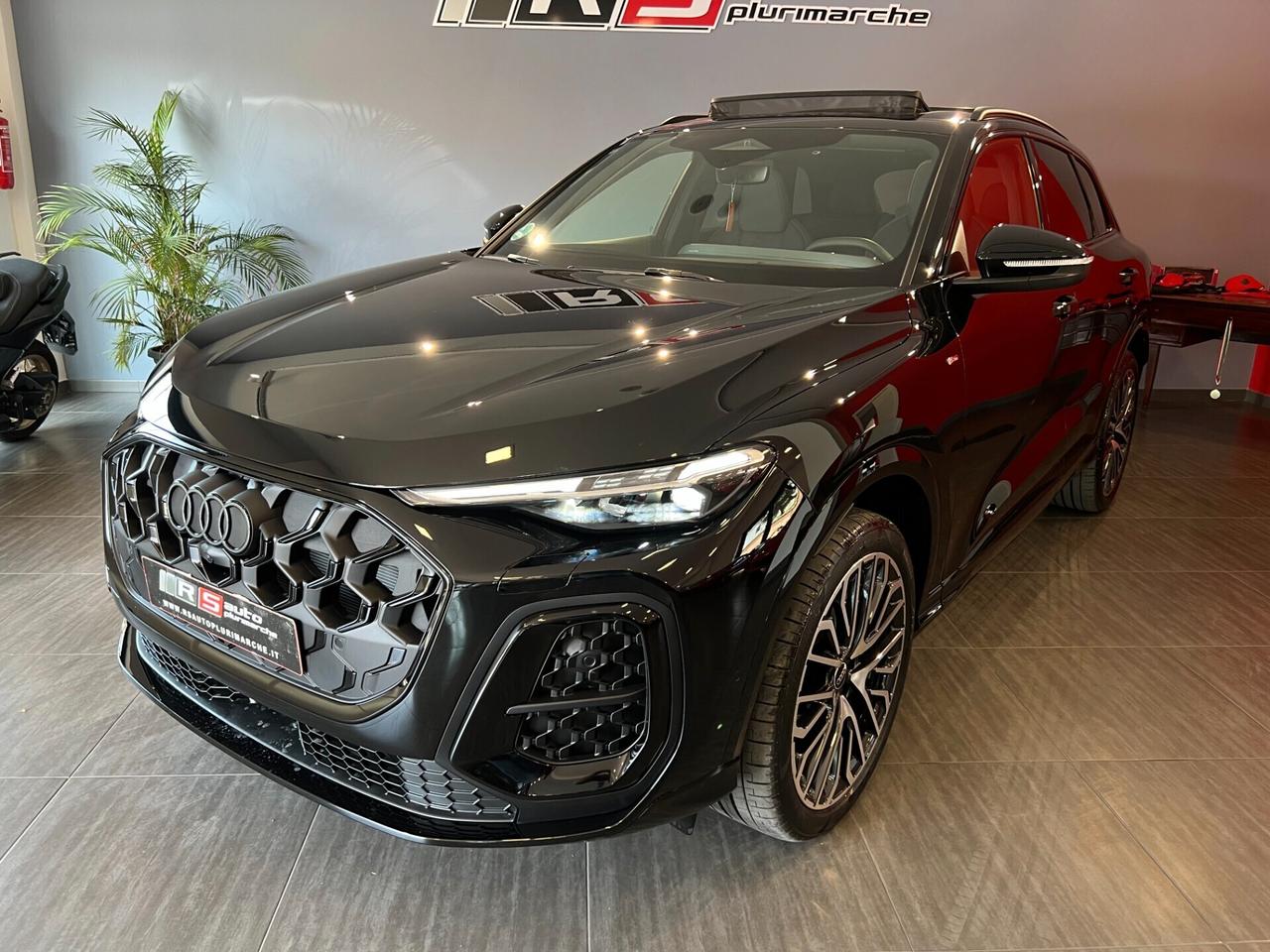 Audi Q5 TDi 150 kW mHEV+ S tronic quattro Launch edition one