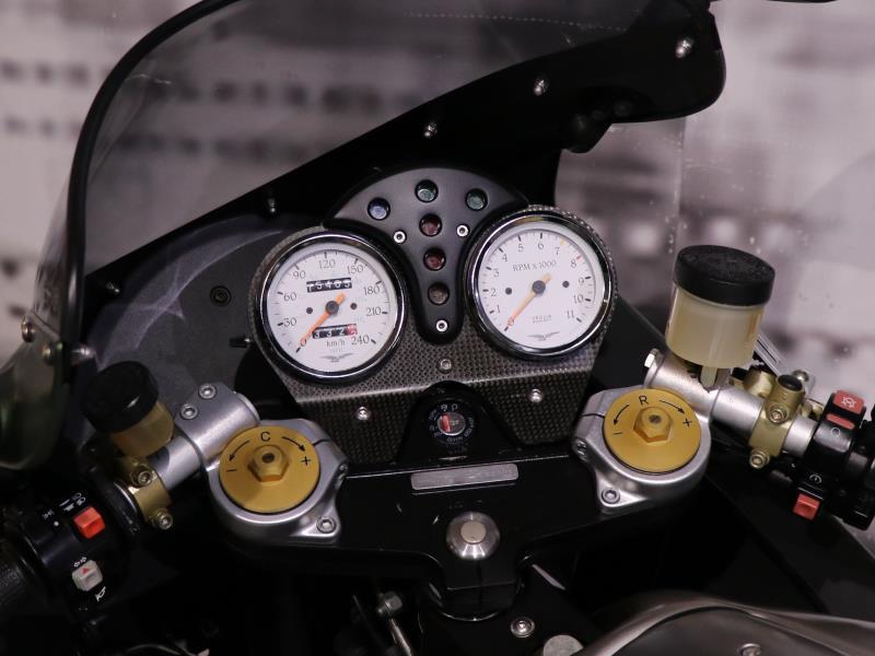 Moto Guzzi V11 Le Mans Tenni