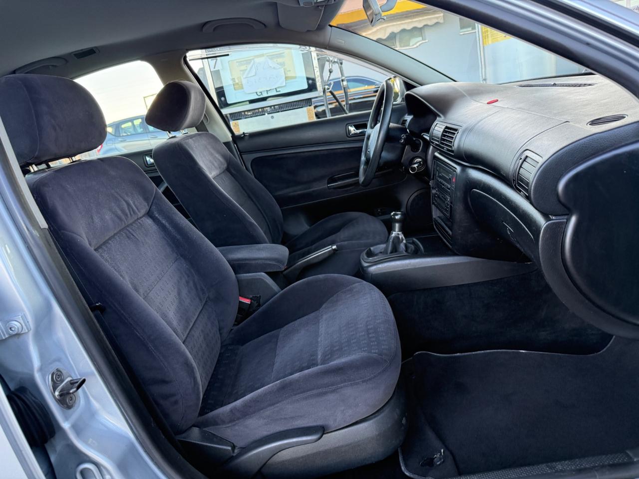 Volkswagen Passat 1.6/102 CV cat - METANO