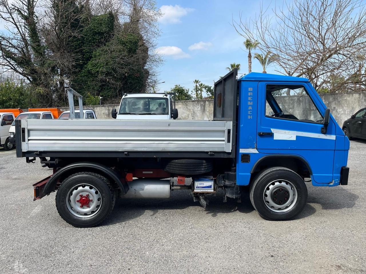 Bremach TB35-E2-2.8 cc-cassone fisso -2000