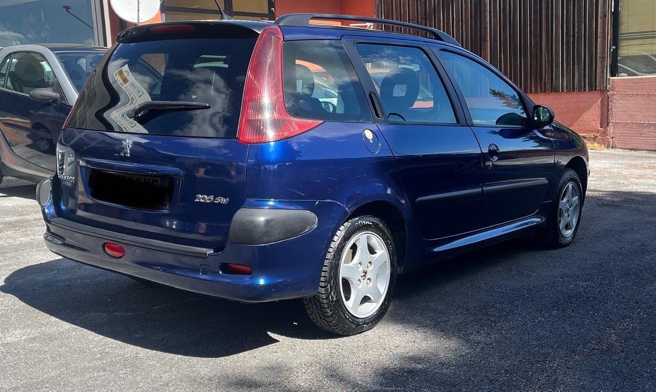 Peugeot 206 1.4 HDi SW S-km 197000-