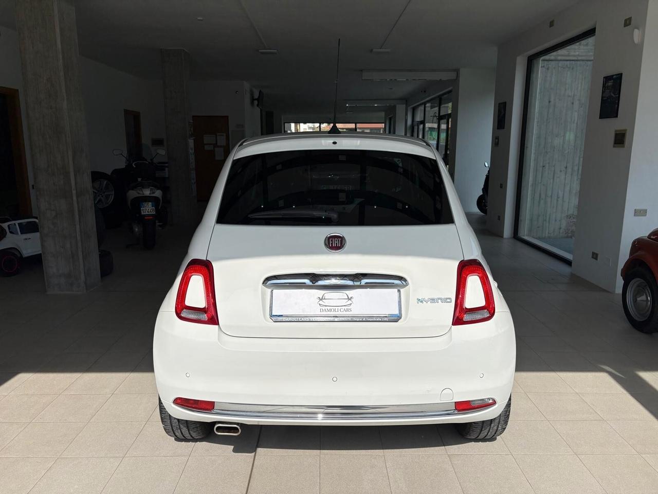 Fiat 500 DOLCEVITA 1.0 HYBRID 69CV - OK NEOPATENTATI