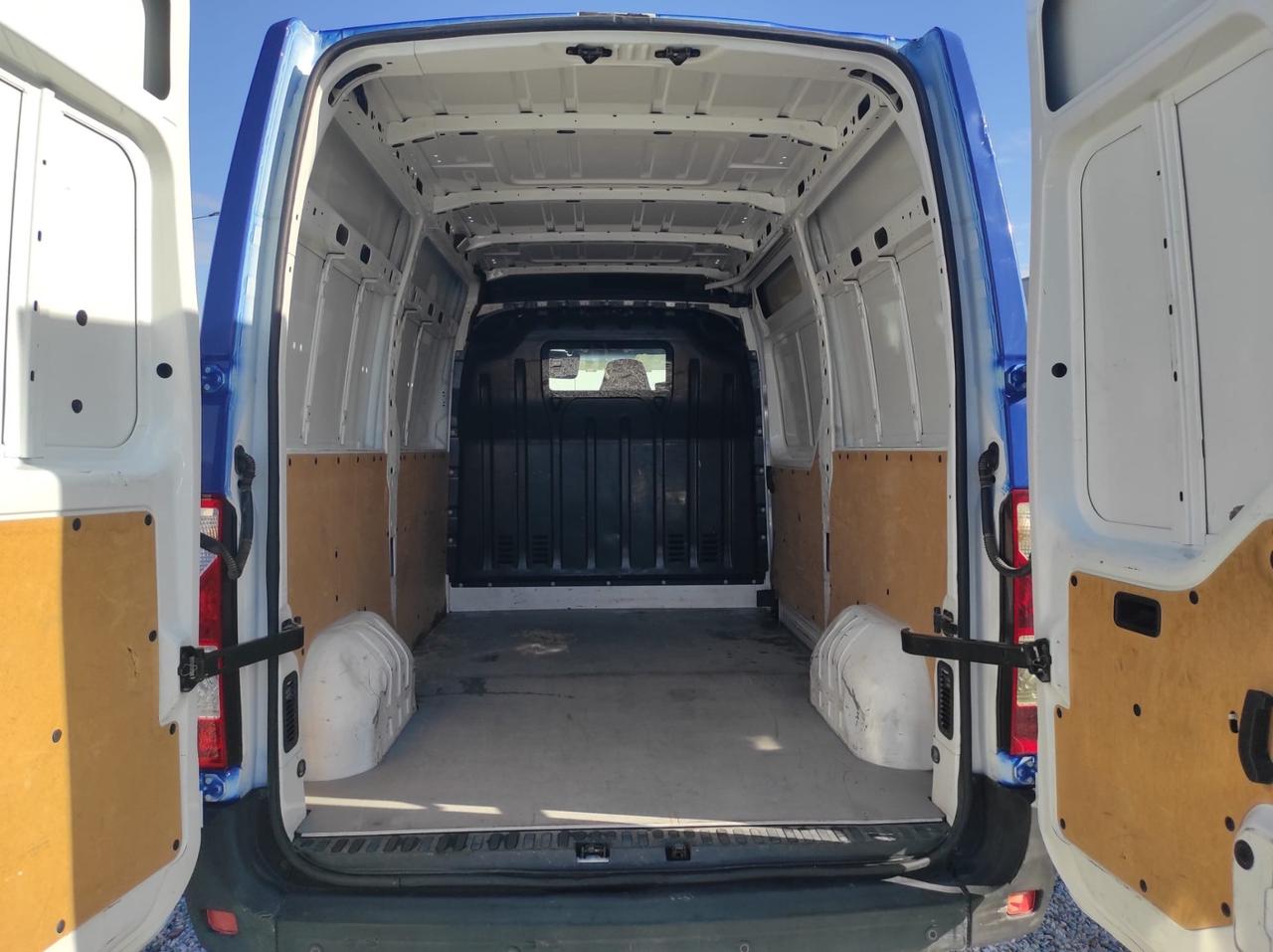 Renault Master T35 2.3 dCi/145CV Iva Compresa