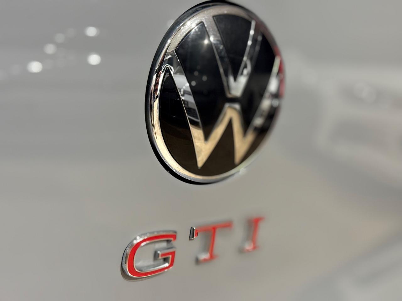 GOLF 8 GTI PERFORMANCE