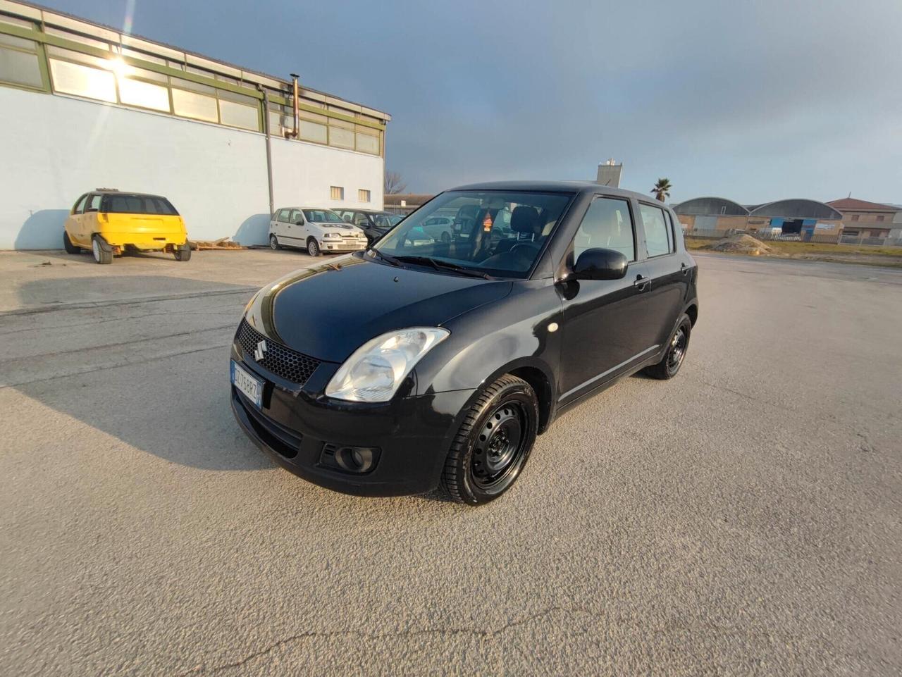 Suzuki Swift 1.3 4x4 5p.