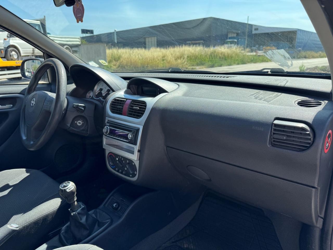 Opel Corsa 1.2 benzina 5 porte Cosmo