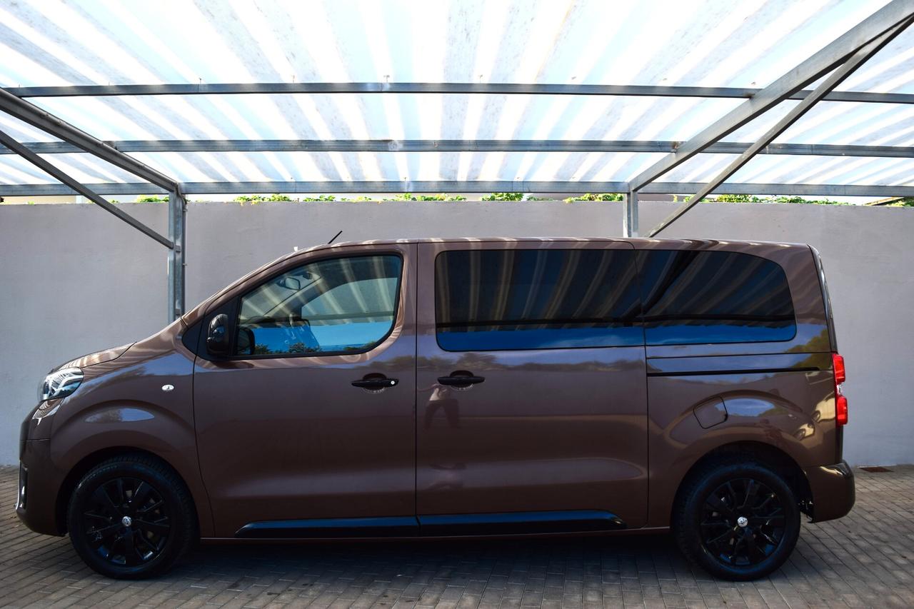 Toyota Proace 2.0D 177 cv L2 Automatica Black Edition - "Autocarro N1"