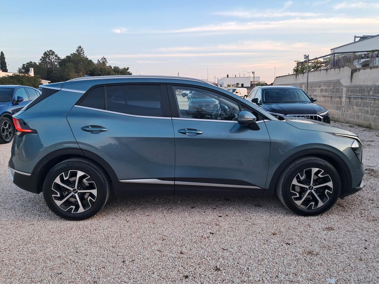 Kia Sportage 1.6 CRDI-136cv*B-LED*NAVY*RADAR