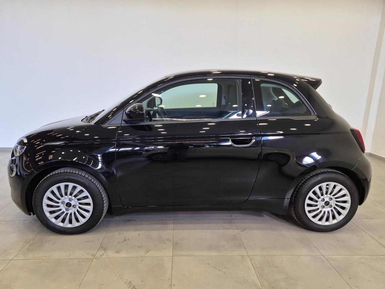 FIAT 500e 23,8 kWh Action Plus