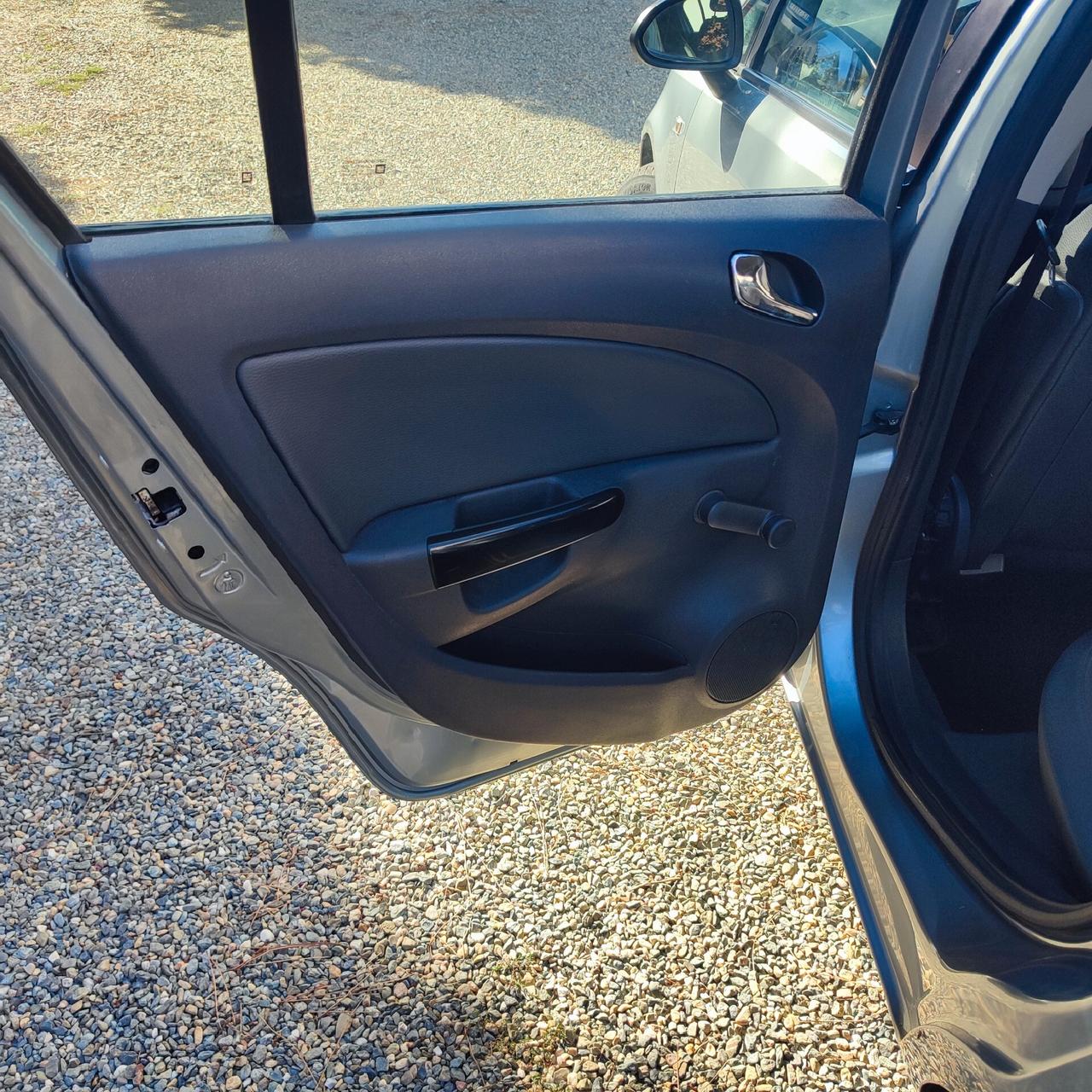 Opel Corsa 1.2 5 porte Ecotec