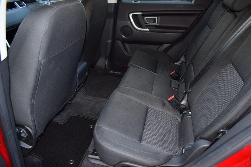 Land Rover Discovery Sport 2.0 TD4 150 CV AWD AUTO SE vettura 7 POSTI