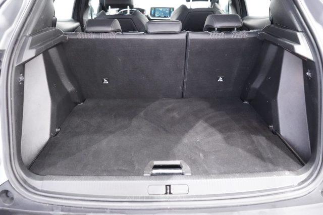 PEUGEOT 2008 motore elettrico 136cv GT