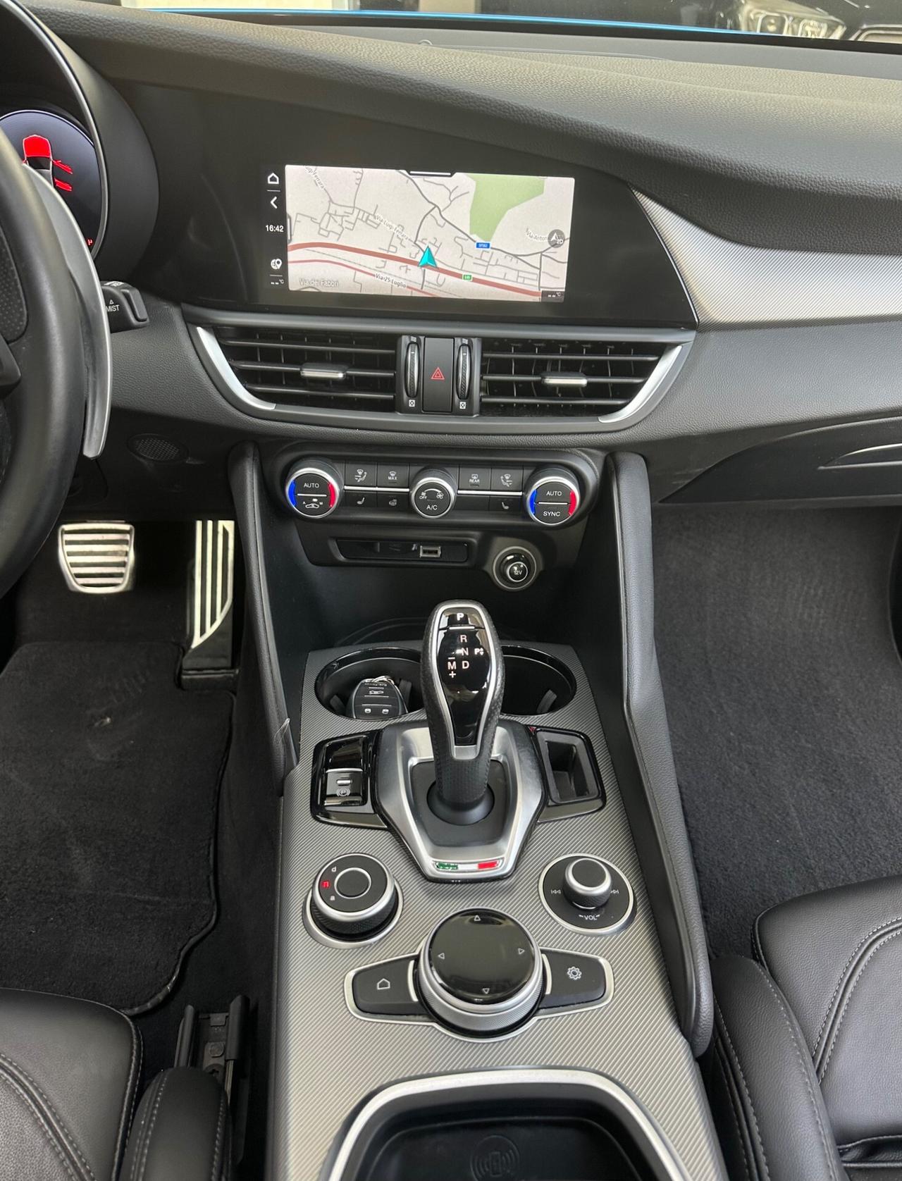 Alfa Romeo Giulia 2.2 TD 210cv AT8 Q4 Veloce