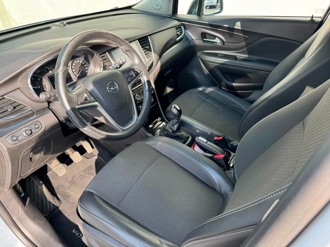 Opel Mokka X 1.6 CDTI Ecotec 4x2 Start&Stop b-Color