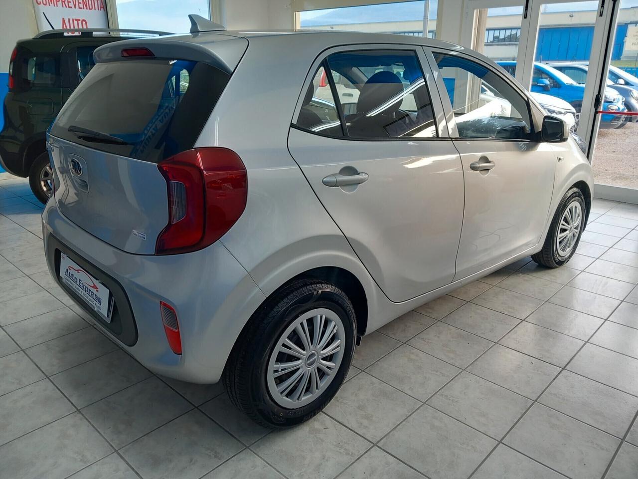 Kia Picanto anno 2021 1.0 benzina 53 mila km