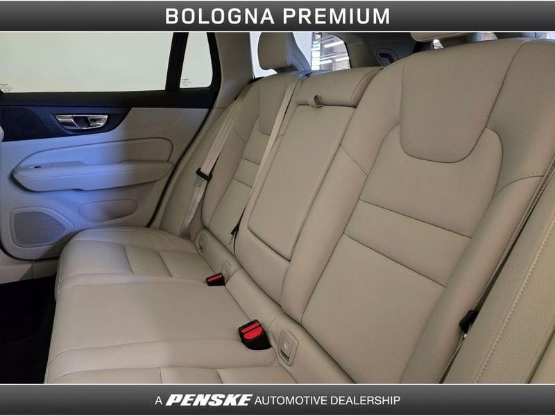 Volvo V60 Cross Country V60 Cross Country B5 AWD automatico Plus