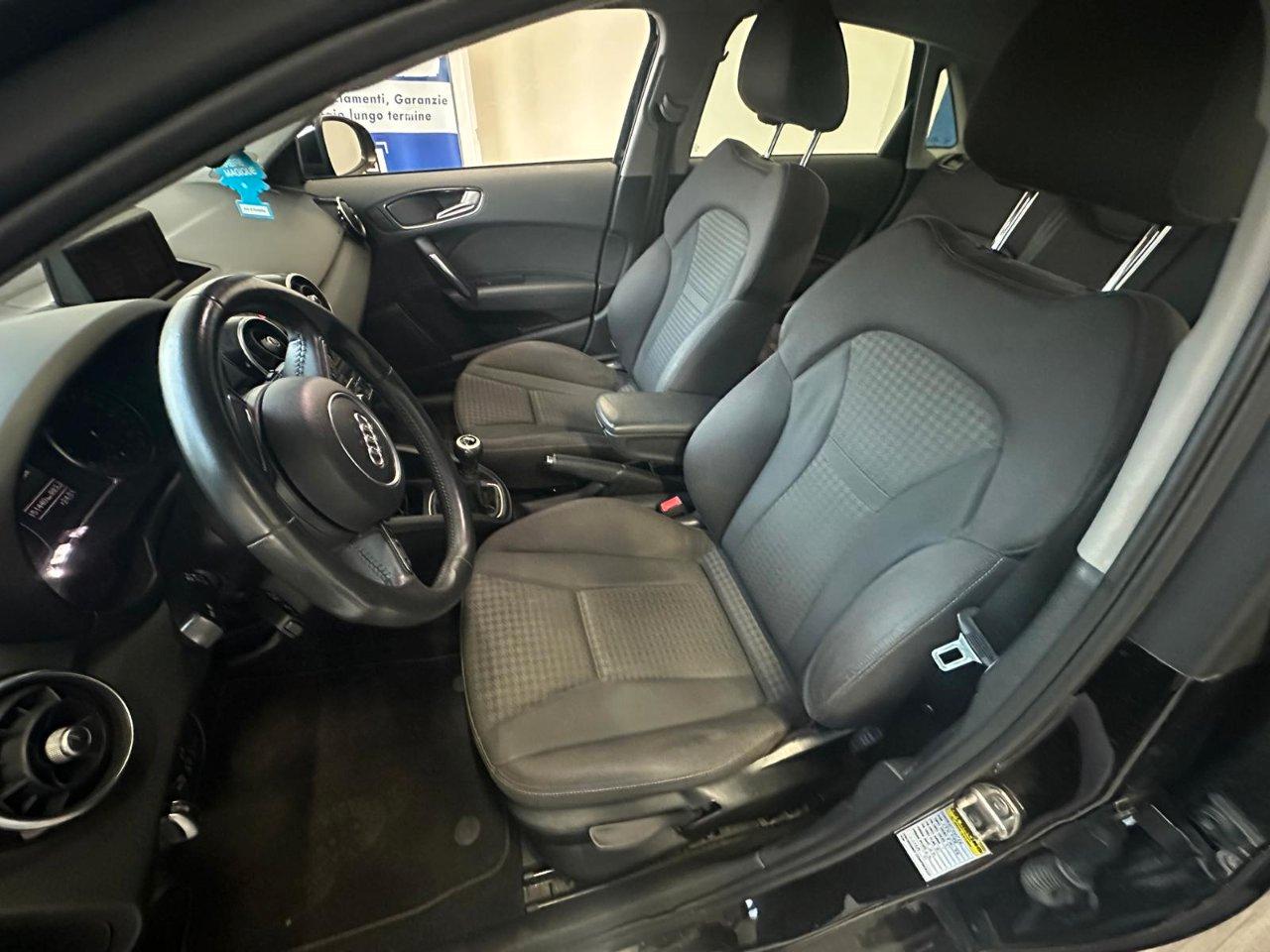 Audi A1 Sportback 1.6 tdi S Line Edition 90cv