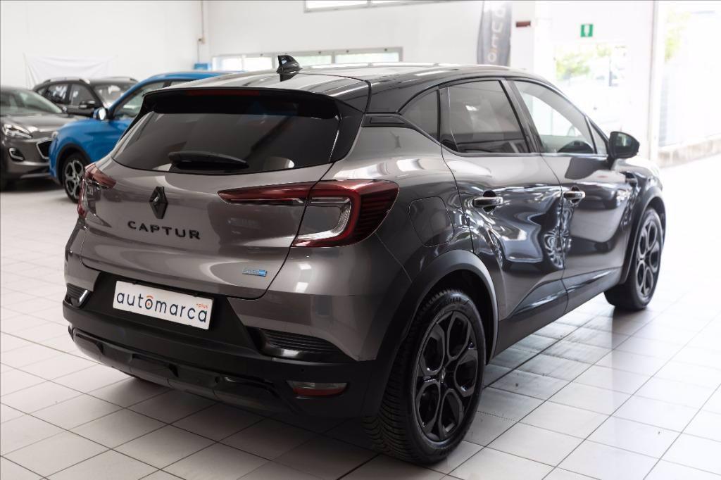 RENAULT Captur 1.6 E-Tech full hybrid Rive Gauche 145cv auto del 2022