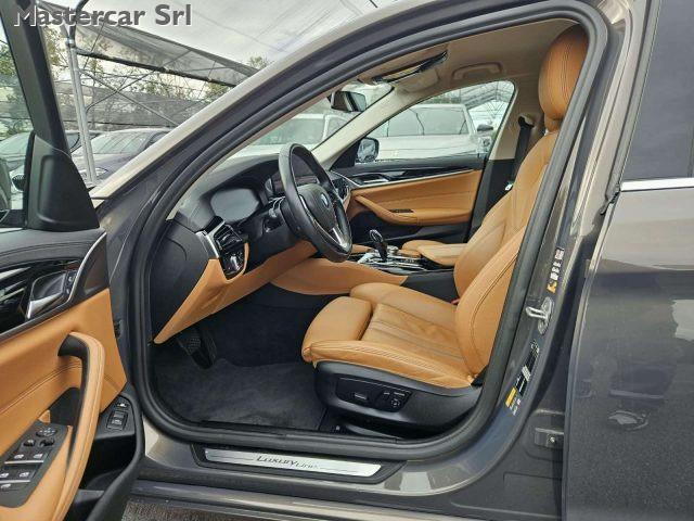 BMW 530 Serie 5 G31 Touring 530e ( PHEV ) Touring xdrive L